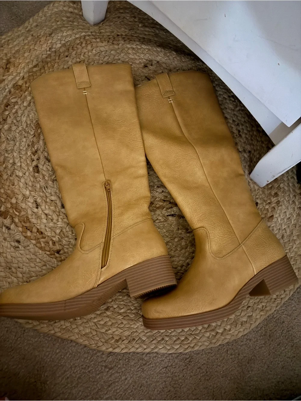 Chinese Laundry Yurie Tall Riding Boots in Camel - Size 9 BRAND NEW!!!